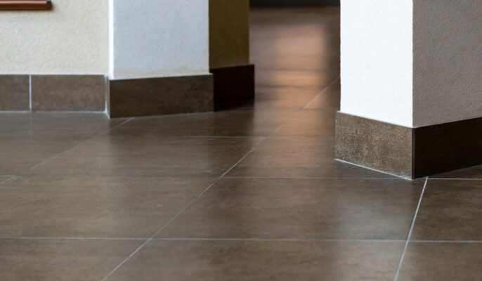 Skirting tiles